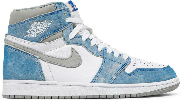 Air Jordan 1 Retro High 'Hyper Royal'